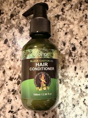 Castor Oil Hair Conditioner
